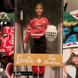 Tim Hortons Barbie Hockey Player Doll Blonde Skates Canada 2020